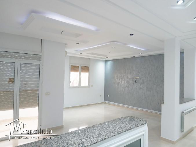 s+3 en vente a Mahdia - cité Erroudha