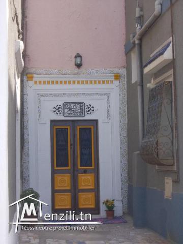 Maison Traditionelle Borj el ras Mahdia pied dans l'eau