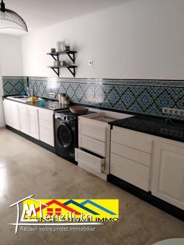 Charmante villa ds 640m2 a la plage el haouaria 8045