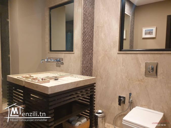 Triplex Meublé a Gammarth