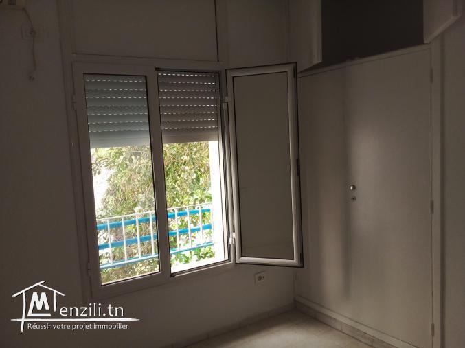 A Louer Appartement S+3 au 1er Etage à Carthage Byrsa