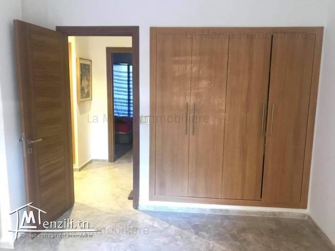 A Vendre appartement s2 avec jardin, Début Soukra