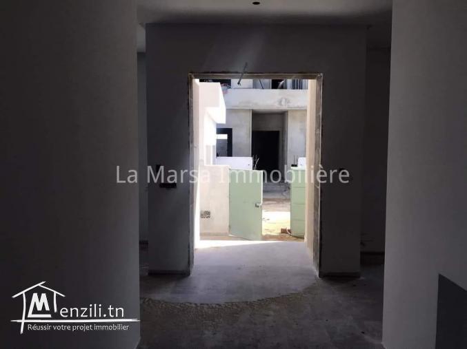 A Vendre villa jumelée s3 à La Marsa