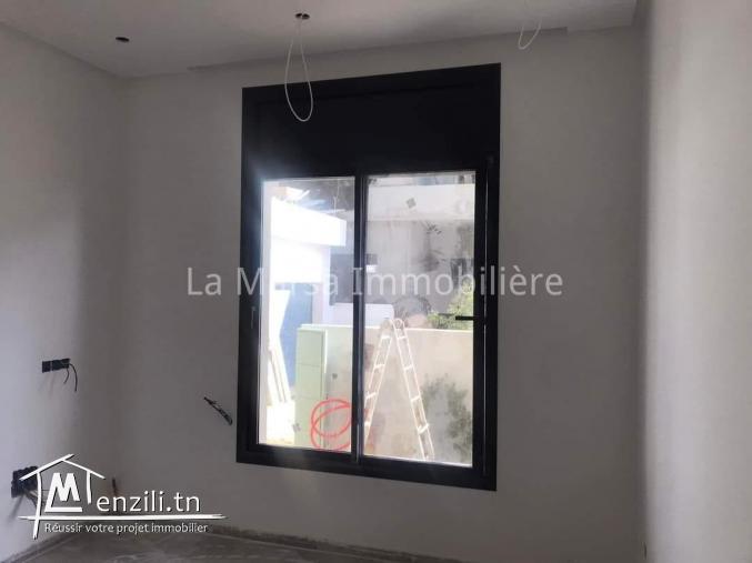 A Vendre villa jumelée s3 à La Marsa