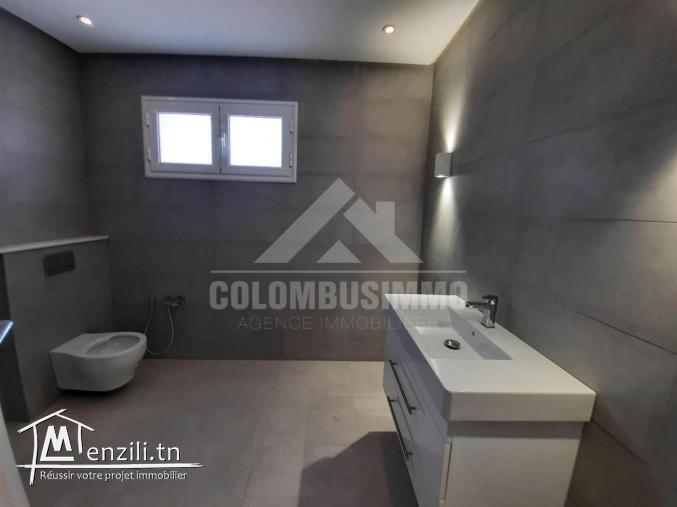 A LOUER VILLA AVEC JARDIN MENZAH 9