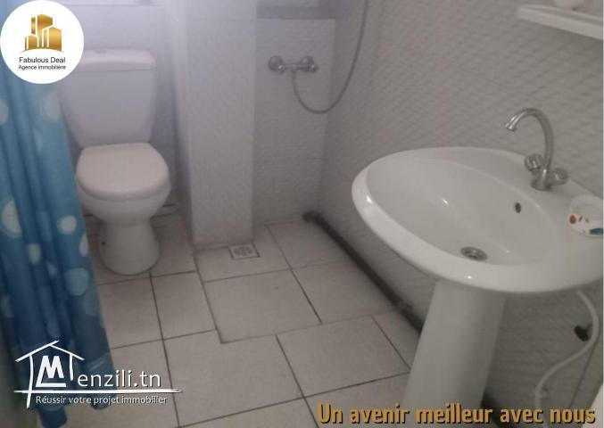 un appartement situé a Hammamet Centre 500m de la plage la sirène