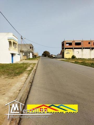 Terrain de 160m2 direction de la plage a el haouaria