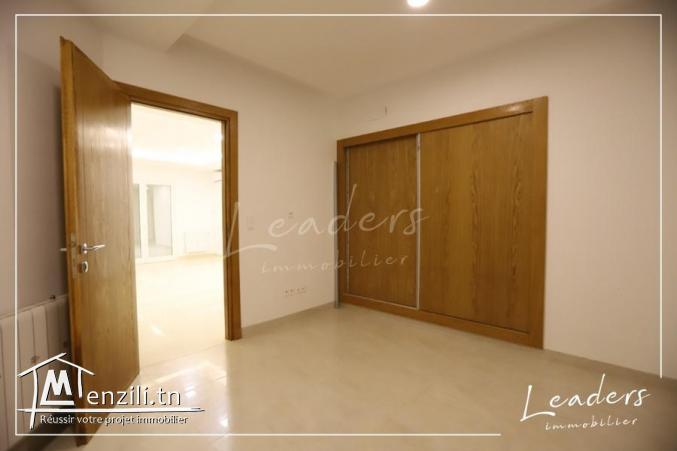 A VENDRE un appartement s+3 aux jardins de carthage ????27246322