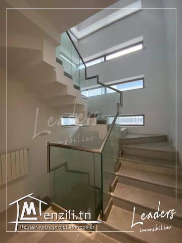 A VENDRE une villa jumelée à Gammarth