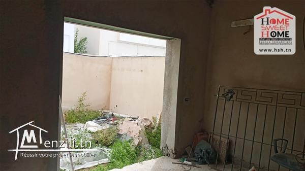 Villa Brunette à Vendre à La Soukra