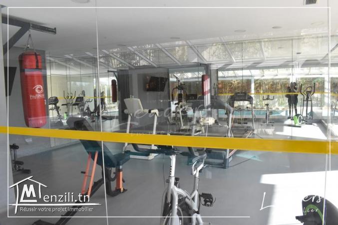 A VENDRE s+3 a chotrana 2 avec piscine et salle de sport ????27246324