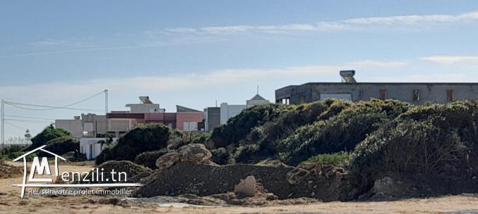 أراضي على البحر ابتدأً من 49 مليون أكهو ????????