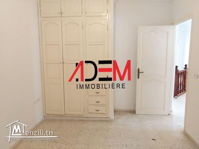 Duplex S3 au RDC avec petit jardin et abri voiture
