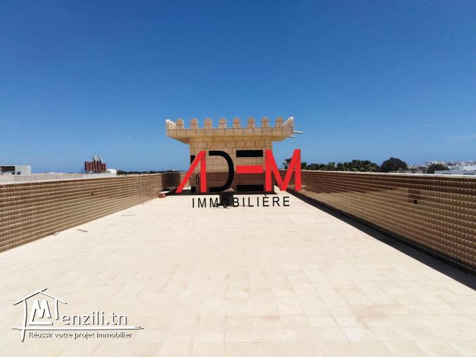 Immeuble de 3 étages bien situé à Hamem Sousse