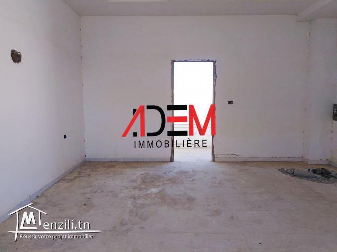 Immeuble de 3 étages bien situé à Hamem Sousse