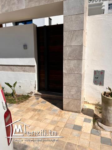 Etage de villa très haut standing au 2eme étage