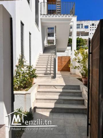 Etage de villa très haut standing au 2eme étage