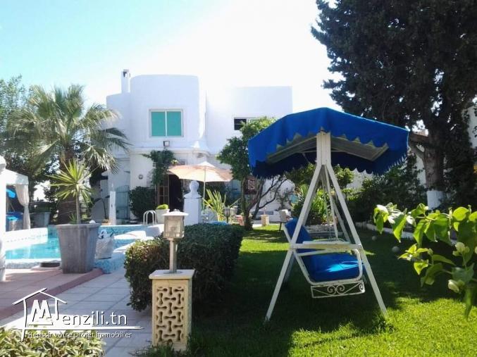 Belle villa plus Bungalow avec piscine, jacuzzi et grand jardin