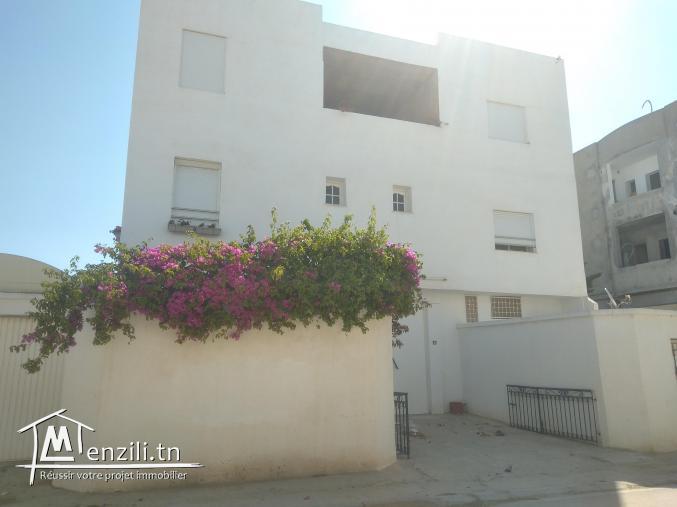 Villa a vendre 3 etage indépendante + studio