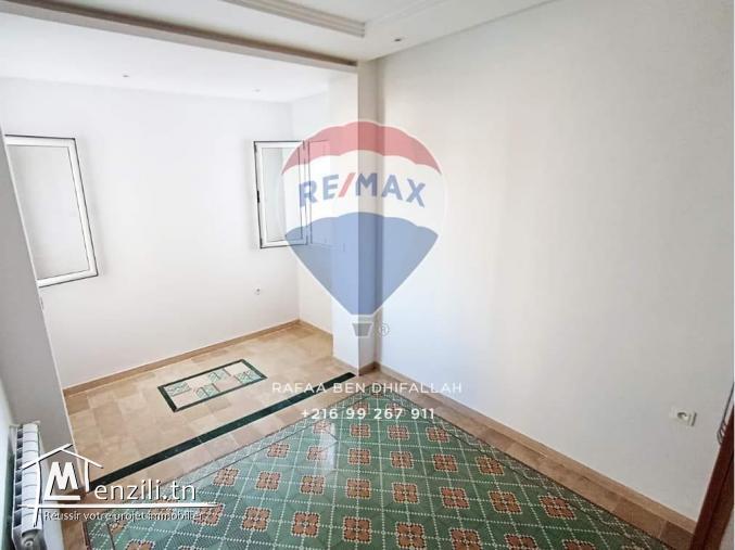 Étage de villa à Louer, Montfleury