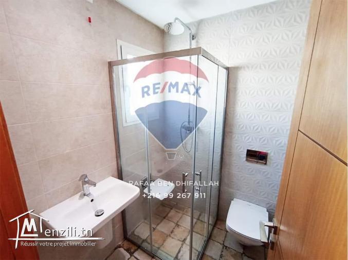 Étage de villa à Louer, Montfleury