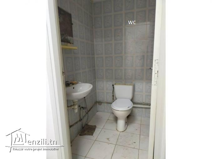 Appartement à louer composé de deux pièces spacieuses