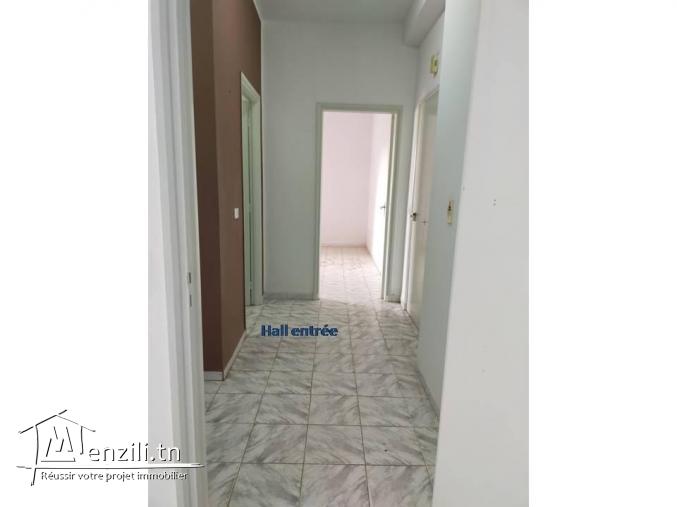 Appartement à louer composé de deux pièces spacieuses