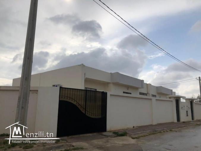 Vendre villa route de Raoued Ariana