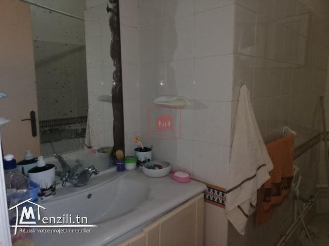 un bel et coquette appartement à Rades