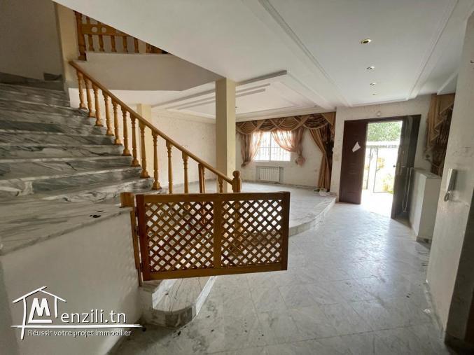 VILLA A VENDRE AGBA-MANNOUBA