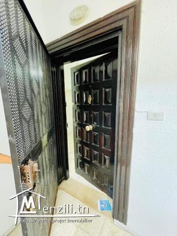 Appartement s3 avec chauffage centrale 120 m2 cité olympique