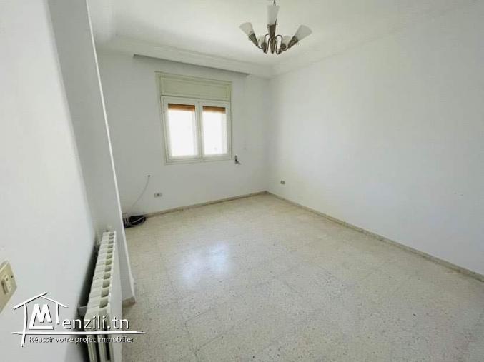 Appartement s3 avec chauffage centrale 120 m2 cité olympique