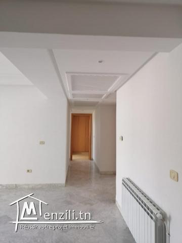 Un spacieux appartement S4 à  Ennaser 2