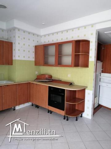 Un spacieux appartement S4 à  Ennaser 2