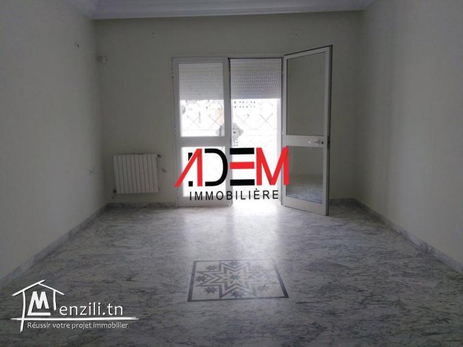 Etage de villa S2 de bon standing à Sahloul