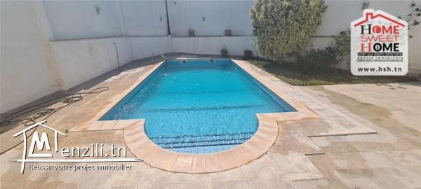 Villa Slovaquie Meublé à Louer à Gammarth