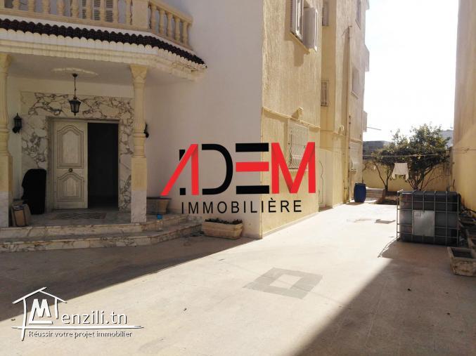 Local de 180m² sur une route principale à Hamem Sousse