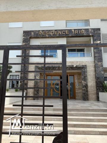 À Louer un appartement au rez-de-chaussée à  La Soukra