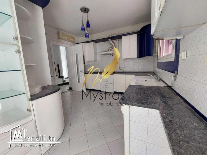 A louer une villa aux berges du lac 1