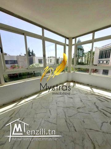 A louer une villa aux berges du lac 1