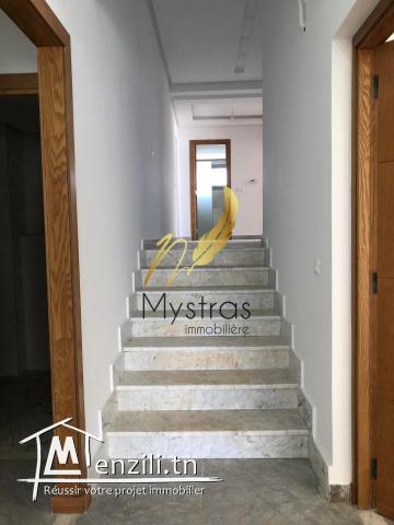 Vente appartement neuf avec piscine a Gammarth