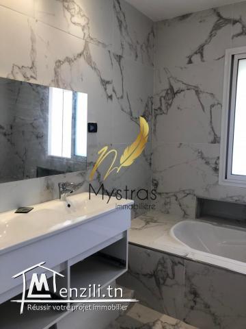 A louer villa neuve au bord de la mer a Gammarth