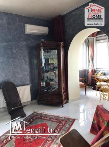 Duplex Syracuse à Vendre à Golden Tulipe