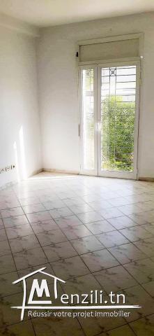 Promoteur vend S+1 à Manouba avec place de parking au sous-sol