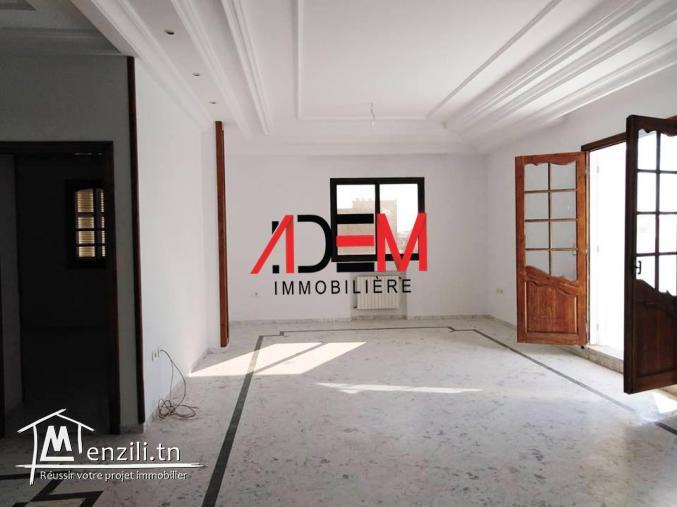 Spacieux étage de villa S3 à Khzema