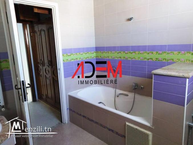 Spacieux étage de villa S3 à Khzema