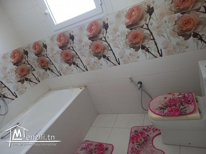 Beau studio à louer