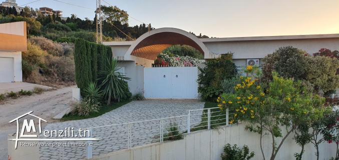 Terrain à Ain Mestir Rafraf sur la mer