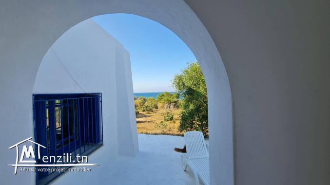 Magnifique terrain pieds dans l'eau