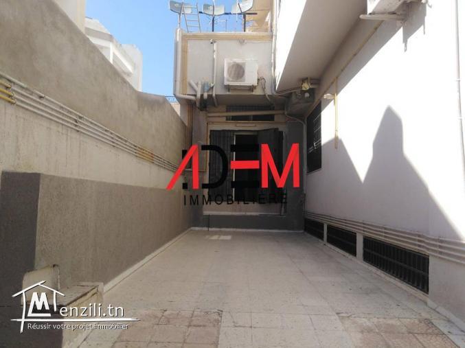 Dépôt de 300m² bien situé à Sahloul